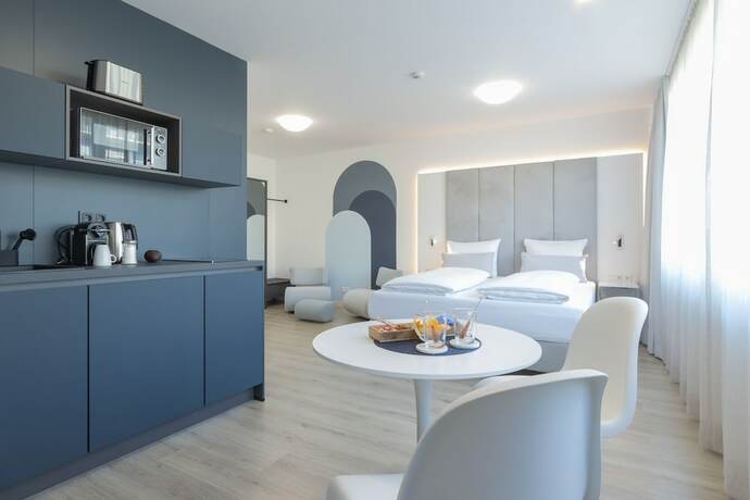 Imagen de la habitación del zzzpace Smart-Hotel Bielefeld. Foto 19
