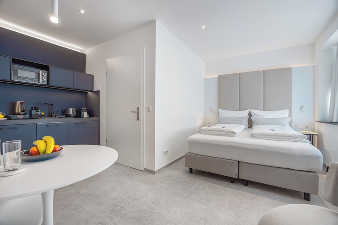 Imagen de la habitación del zzzpace Smart-Hotel Krefeld. Foto 4
