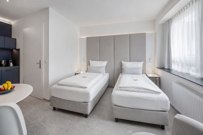 Imagen de la habitación del zzzpace Smart-Hotel Krefeld. Foto 8