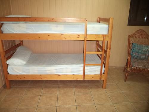 Imagen de la habitación del Albergue A Santiago (Albergue de Peregrinos). Foto 8