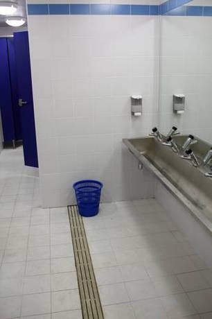 Imagen de los interiores del Albergue Alberg La Comella. Foto 5