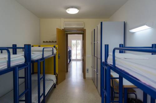 Imagen de la habitación del Albergue Alberg Poblenou del Delta Xanascat. Foto 8
