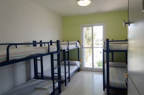 Imagen de la habitación del Albergue Alberg Poblenou del Delta Xanascat. Foto 9