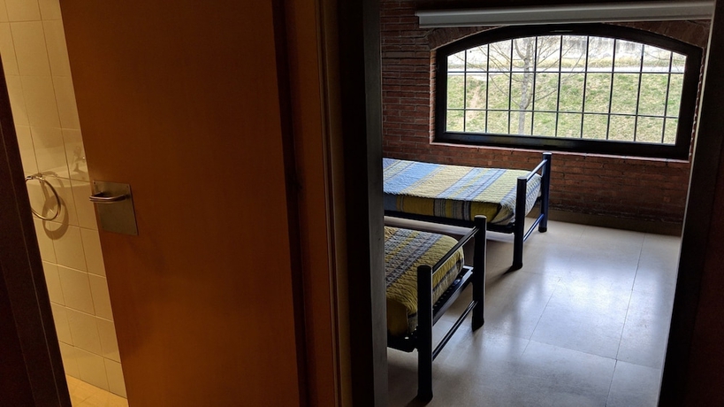 Imagen de la habitación del Albergue Alberg Rural Ruta Del Ferro. Foto 8