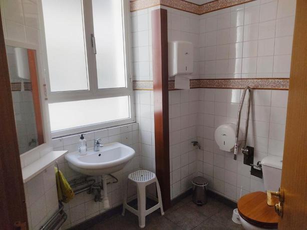 Imagen de los interiores del Albergue Albergue Santos. Foto 6