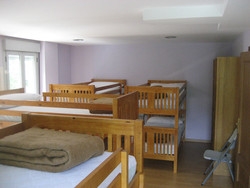 Imagen de la habitación del Albergue Albergue Tur&iacute;stico Rio Aragon. Foto 4