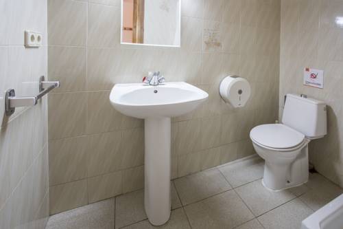 Imagen de la habitación del Albergue Anna Maria Janer. Foto 10