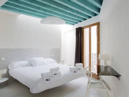 Imagen general del Albergue Antidoto Rooms San Agustín. Foto 5