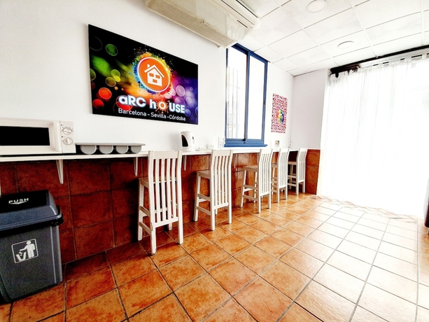 Imagen de la habitación del Albergue Arc House Ribera - Hostel Only Adults. Foto 13