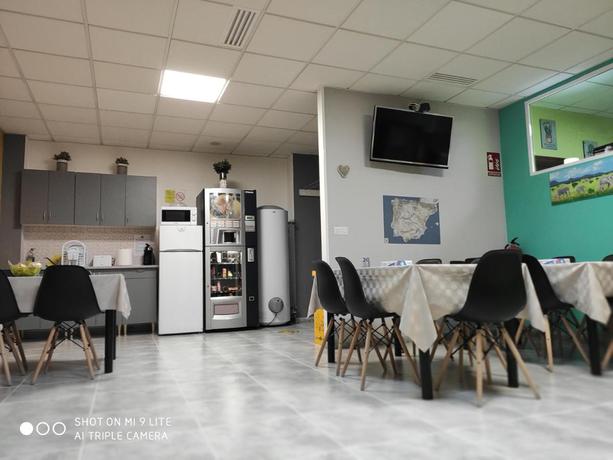 Imagen de los interiores del Albergue Arraigos. Foto 5