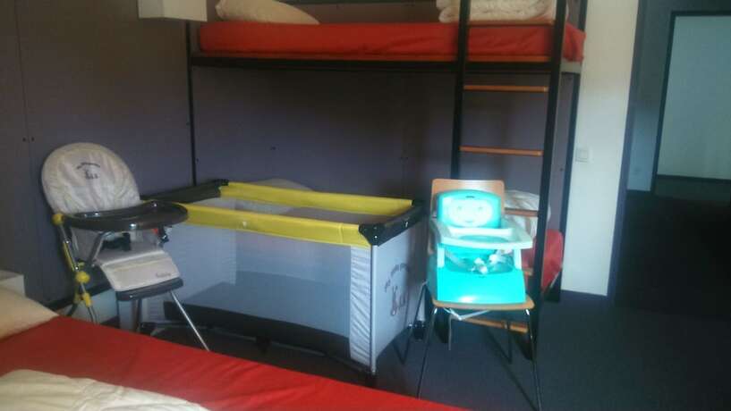 Imagen de la habitación del Albergue Auberge de Jeunesse de Morlaix. Foto 11