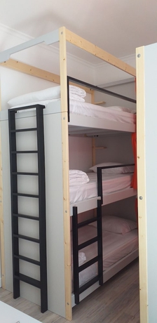 Imagen de la habitación del Albergue Be Lisbon Hostel Intendente. Foto 9