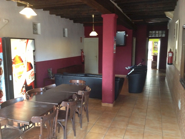 Imagen de los interiores del Albergue Bhg Hostel Secar De La Real. Foto 12