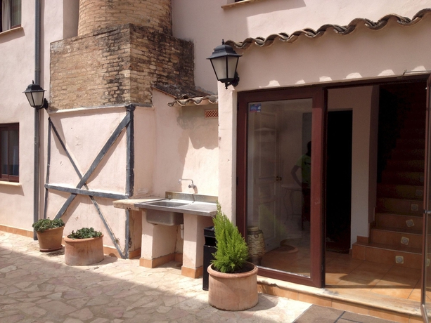Imagen general del Albergue Bhg Hostel Secar De La Real. Foto 3