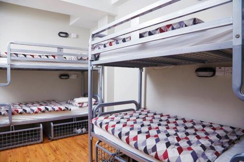 Imagen general del Albergue Bru Bar & Hostel. Foto 5