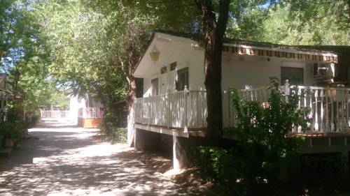 Imagen de la habitación del Albergue Bungalows & Albergue La Playa. Foto 8