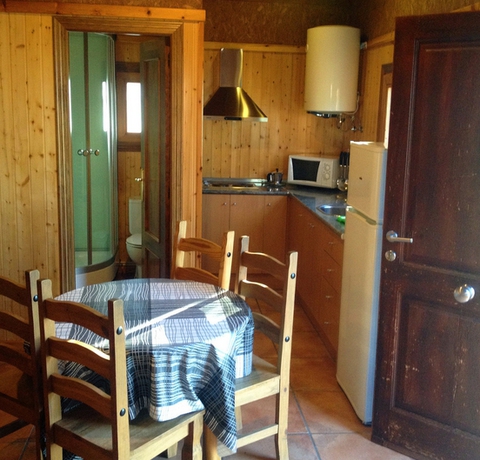 Imagen de los interiores del Albergue CABAÑAS CASA FAUSTO. Foto 8