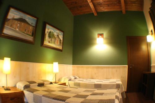 Imagen de la habitación del Albergue Casa Barbadelo. Foto 18