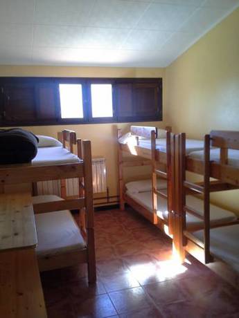Imagen de la habitación del Albergue Casa De Col&ograve;nies La Cadamont. Foto 6