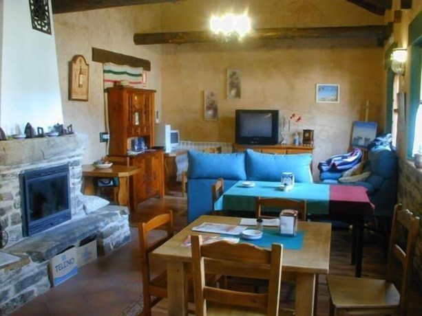 Imagen de los interiores del Albergue Casa Flor. Foto 11