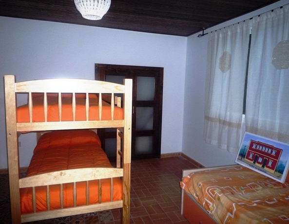 Imagen de la habitación del Albergue Casa da Gándara. Foto 8