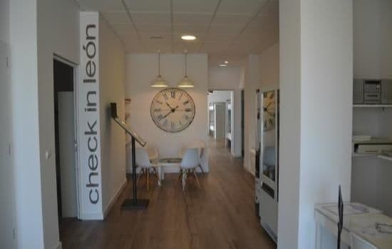 Imagen de los interiores del Albergue Check In Le&oacute;n. Foto 6