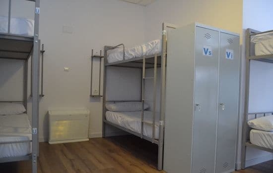 Imagen de la habitación del Albergue Check In Le&oacute;n. Foto 3