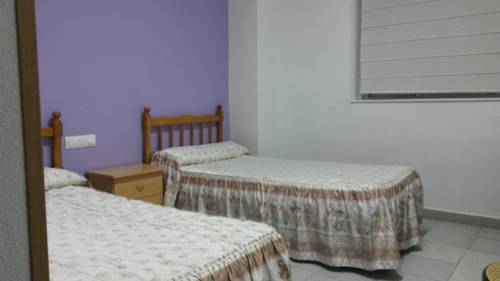 Imagen de la habitación del Albergue Ciudad De C&aacute;ceres. Foto 9