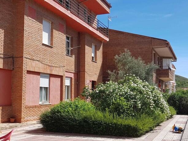 Imagen general del Albergue Ciudad del Doncel. Foto 1