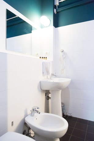 Imagen de la habitación del Albergue Combo Bologna. Foto 9