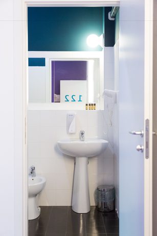 Imagen de la habitación del Albergue Combo Bologna. Foto 10