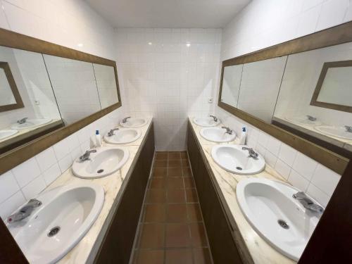 Imagen general del Albergue De Caba&ntilde;es. Foto 8