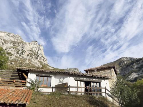 Imagen general del Albergue De Caba&ntilde;es. Foto 12