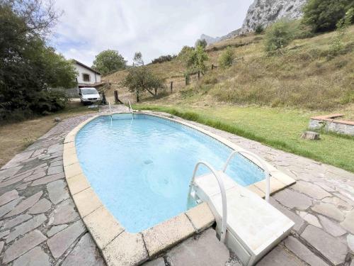 Imagen general del Albergue De Caba&ntilde;es. Foto 19