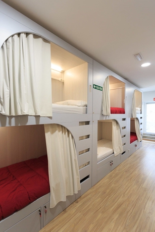 Imagen de la habitación del Albergue De Pamplona-iruñako Aterpea. Foto 6