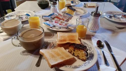 Imagen general del Albergue De Peregrinos- La Casa Del Camino. Foto 2