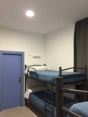 Imagen de la habitación del Albergue De Villava. Foto 8