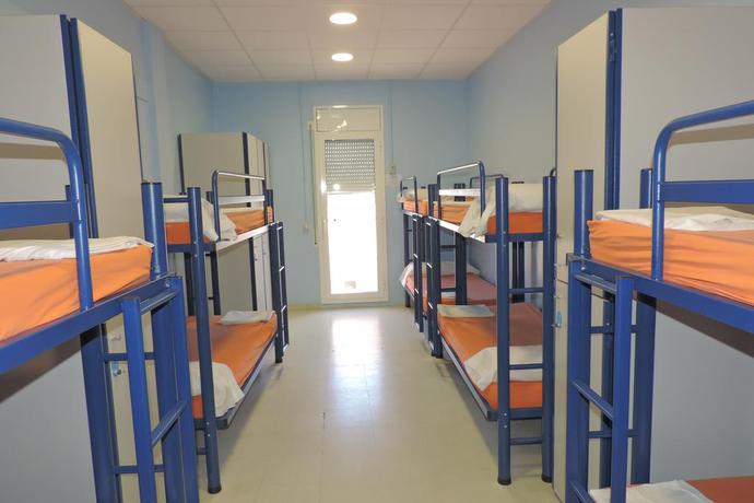 Imagen de la habitación del Albergue Deltebre. Foto 2