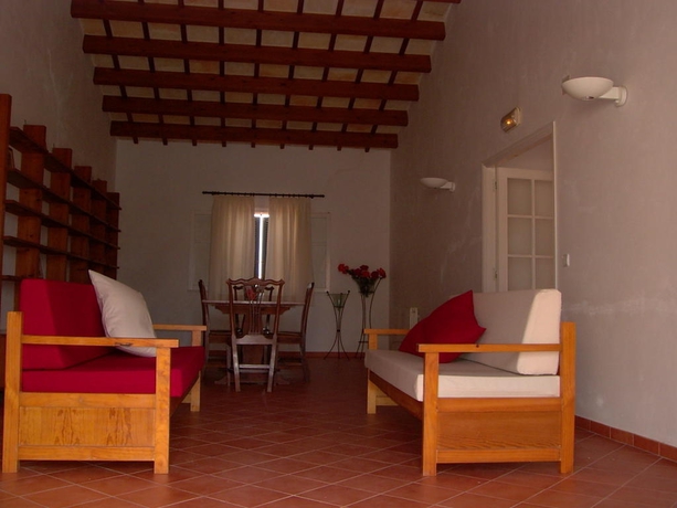 Imagen de la habitación del Albergue El Claustre de Ciutadella. Foto 11