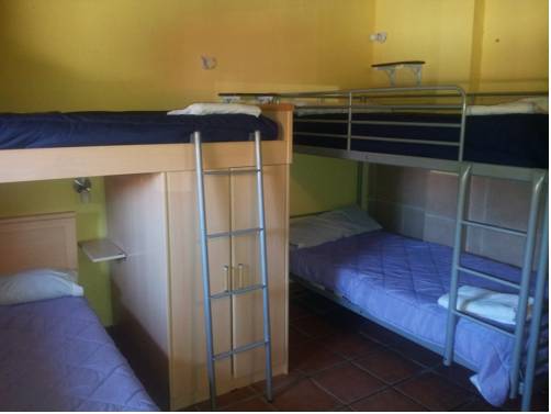Imagen de la habitación del Albergue El Solitario. Foto 2