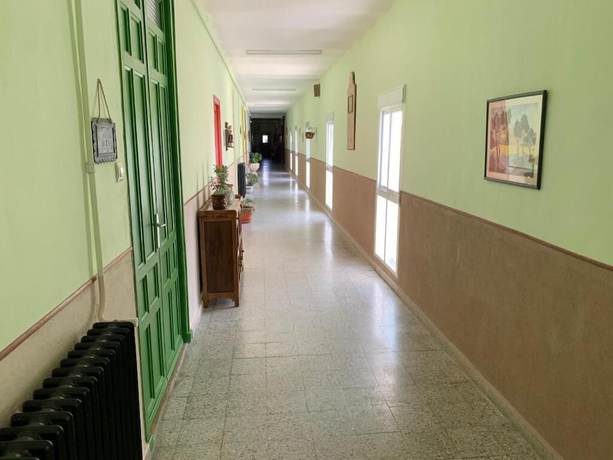 Imagen de la habitación del Albergue Ermita del Carmen. Foto 6