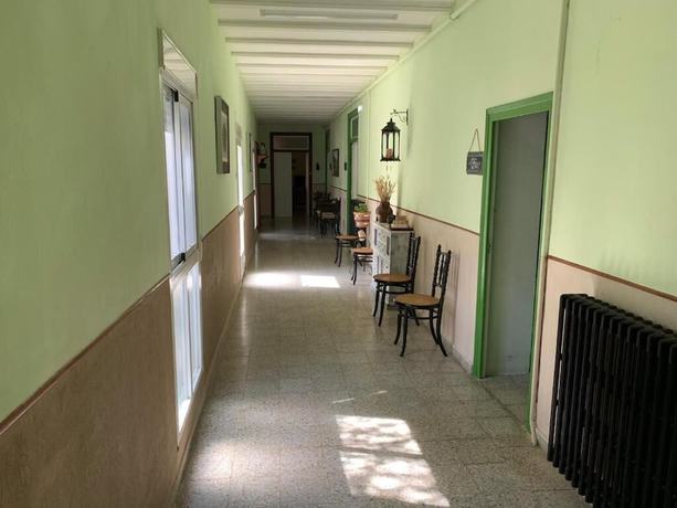 Imagen de la habitación del Albergue Ermita del Carmen. Foto 9