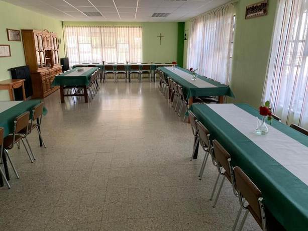 Imagen de la habitación del Albergue Ermita del Carmen. Foto 16