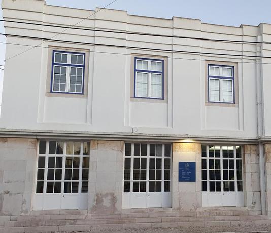 Imagen de los exteriores del Albergue Esta&ccedil;&atilde;o Real. Foto 6