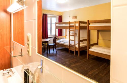 Imagen de la habitación del Albergue Euro Youth Hotel Munich. Foto 9