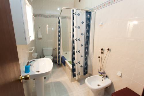 Imagen de la habitación del Albergue Extrenatura Alojamiento Albergue. Foto 9