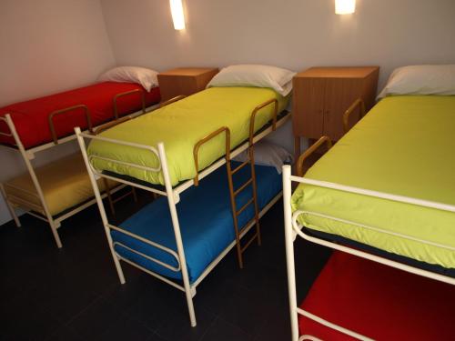 Imagen de la habitación del Albergue Francisco Giner De Los Rios. Foto 3