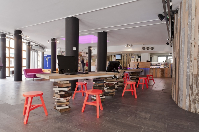 Imagen del bar/restaurante del Albergue Generator Dublin - Hostel. Foto 3