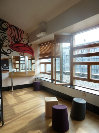 Imagen de los interiores del Albergue Generator Dublin - Hostel. Foto 11