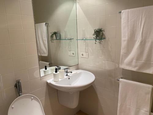 Imagen general del Albergue Hospeder&iacute;a San Froilan. Foto 4